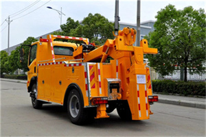 青川高速路拖车费